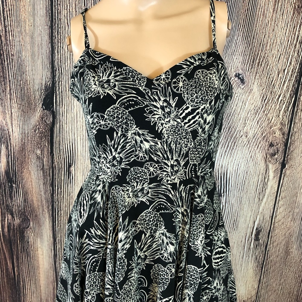 Aritzia Talula Lipinski Flare Mini Dress - Picture 4 of 15